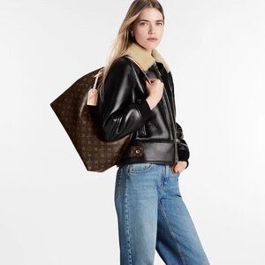 Louis Vuitton Monogram Graceful MM